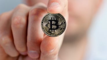 Apa Itu Bitcoin? Kegunaan Bitcoin? Nah Info Ringkas Tentangnya