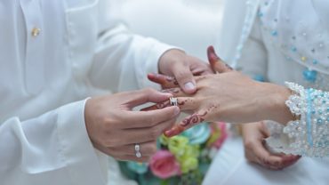 Tips Pengurusan Kewangan Pengantin Baru