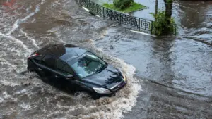 insurans kereta banjir